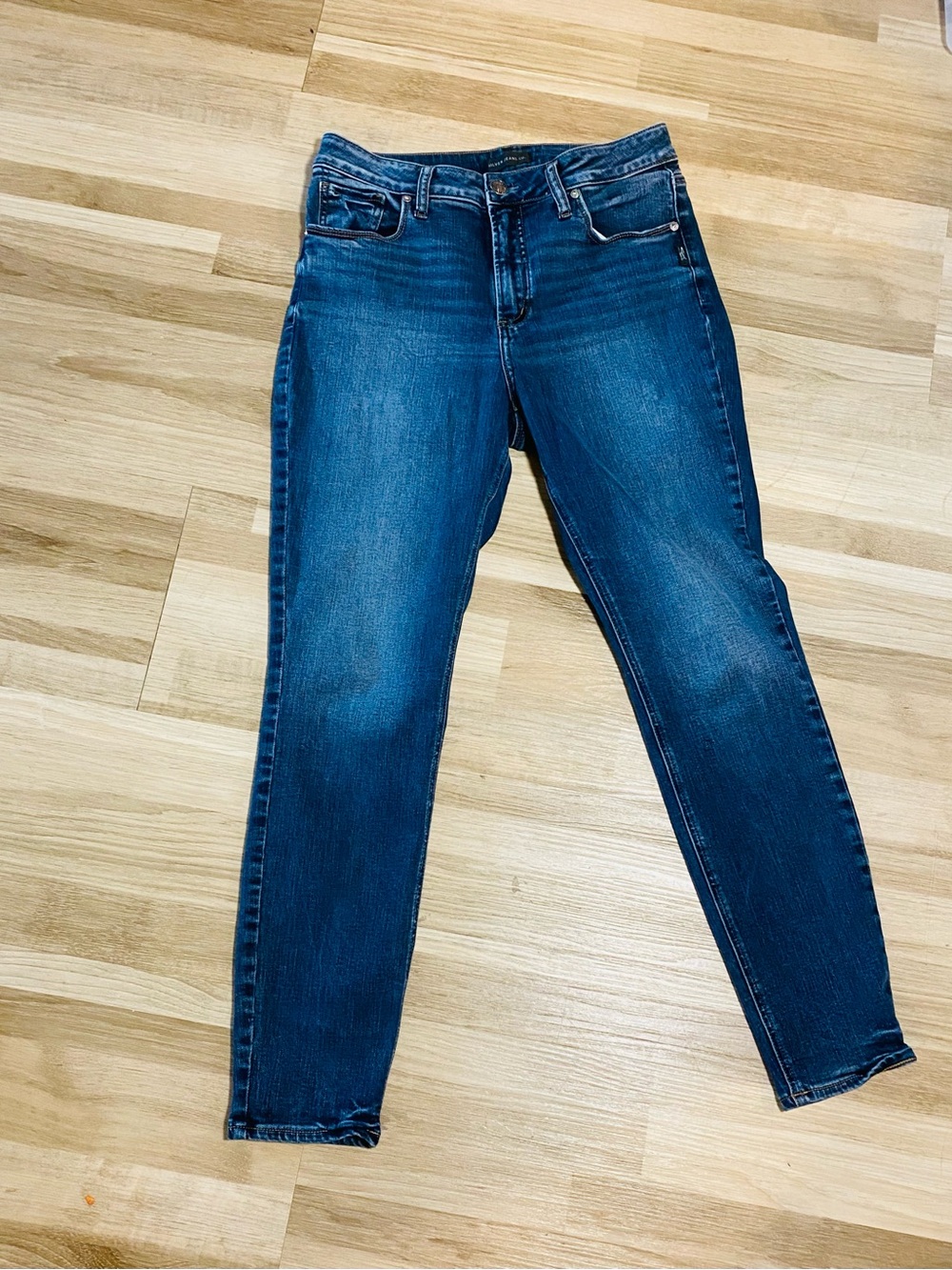 Women’s 29W Silver Jeans